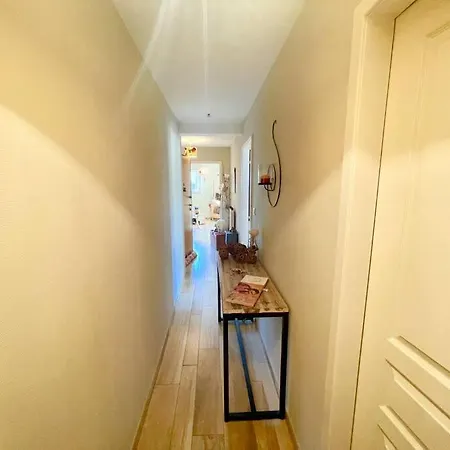 Au Nid De Cigogne Avec Garage A Apartment *